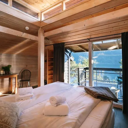 2 Person In Feriehus *