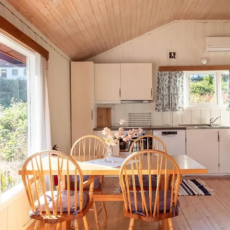 2 Person In Holiday home